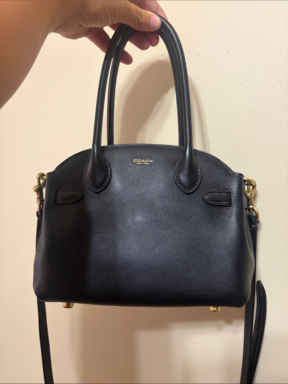 Coach Black Soft Empire 21